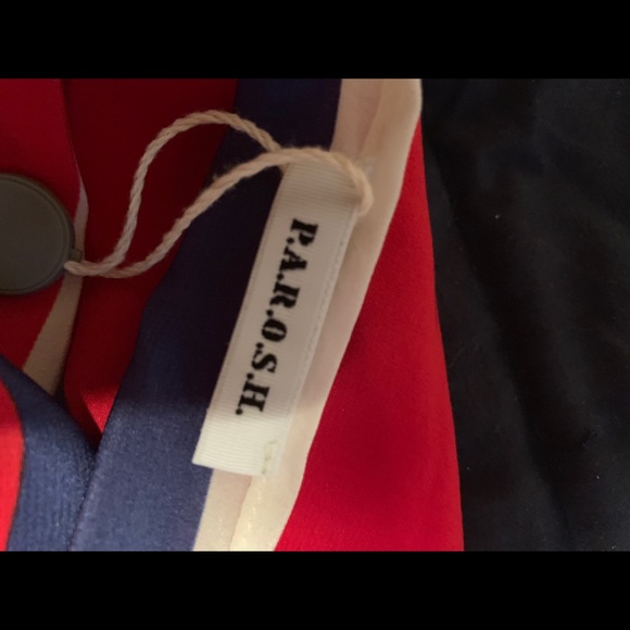 Stylish Silk Blouse - Picture 4 of 6